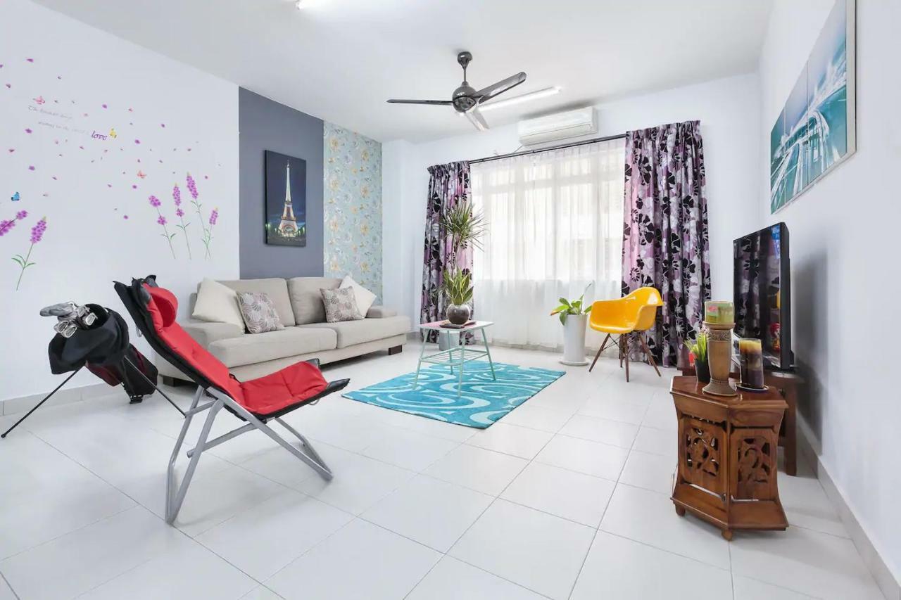 Homestay@Aeon Desa Tebrau Johor Bahru Exterior photo